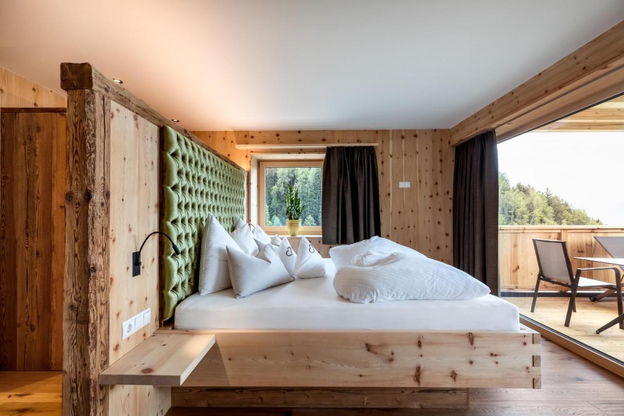 Luxury Lodge,1124367024:JPEG